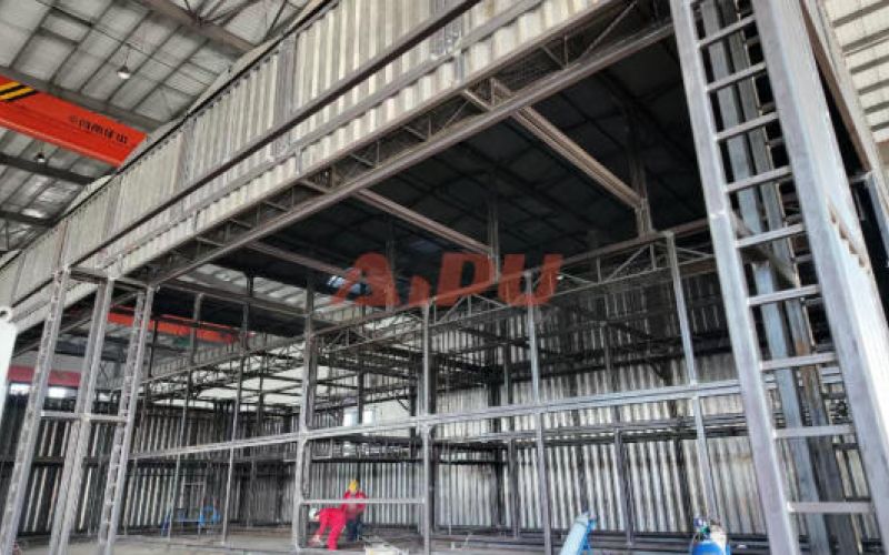 适配高海拔极端环境 艾普泥浆固控系统配套保温棚顺利发运